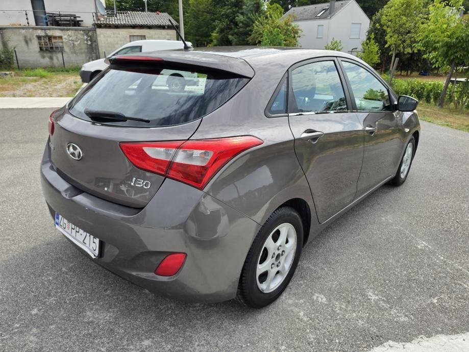 Hyundai i30 1,4 16V - polovno vozilo na prodaju, autosalon Samobor i Strmec | Samo treba delati