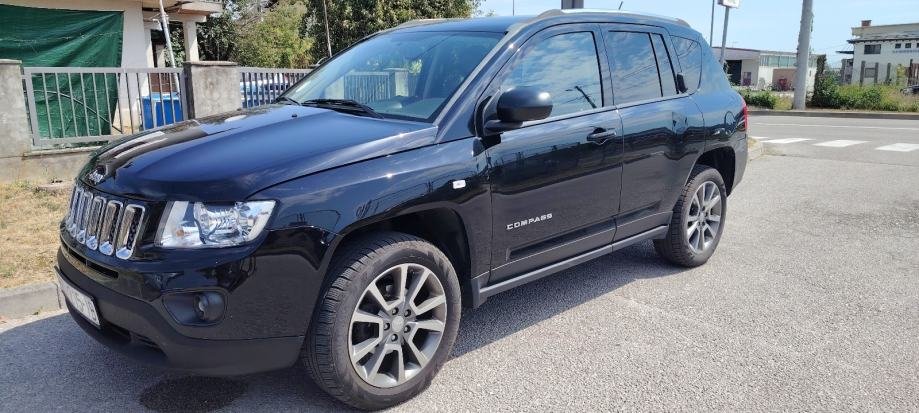 Jeep Compass 2,2 CRD 4X4 - polovno vozilo na prodaju, autosalon Samobor i Strmec | Samo treba delati