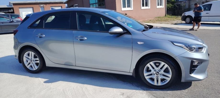 Kia Ceed (cee'd) 1,0 T-GDI - polovno vozilo na prodaju, autosalon Samobor i Strmec | Samo treba delati