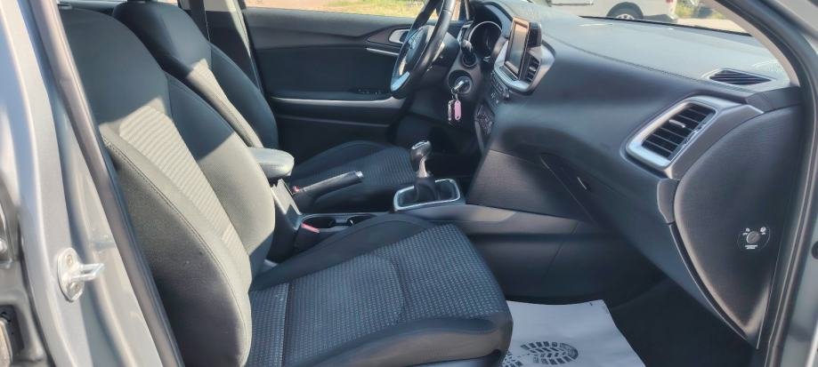 Kia Ceed (cee'd) 1,0 T-GDI - polovno vozilo na prodaju, autosalon Samobor i Strmec | Samo treba delati