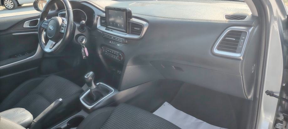 Kia Ceed (cee'd) 1,0 T-GDI - polovno vozilo na prodaju, autosalon Samobor i Strmec | Samo treba delati