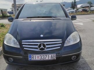 Mercedes-Benz A-klasa 180 CDI – prednji pogled