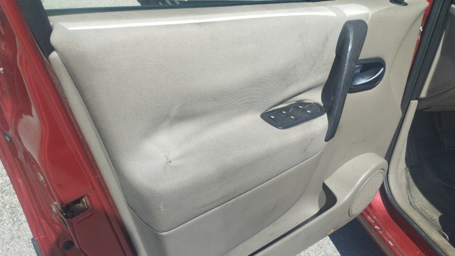 Renault Scenic 1,4 16V - polovno vozilo na prodaju, autosalon Samobor i Strmec | Samo treba delati