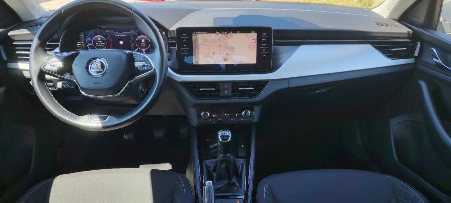Škoda Kamiq 1,0 TSI – instrument ploča