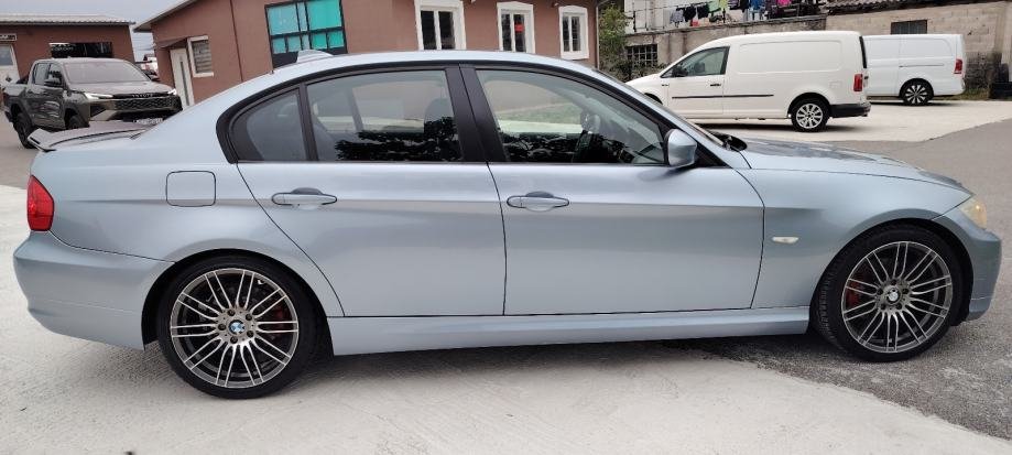 BMW serija 3 316d NAVIGACIJA – lijeva bočna strana