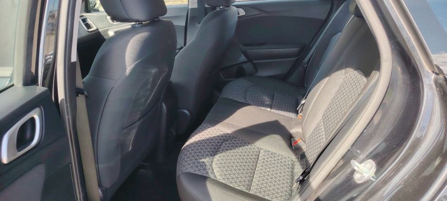 Kia Ceed (cee'd) 1,0 T-GDI - polovno vozilo na prodaju, autosalon Samobor i Strmec | Samo treba delati