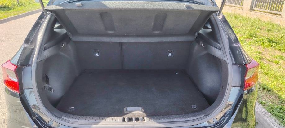 Kia Ceed (cee'd) 1,0 T-GDI - polovno vozilo na prodaju, autosalon Samobor i Strmec | Samo treba delati
