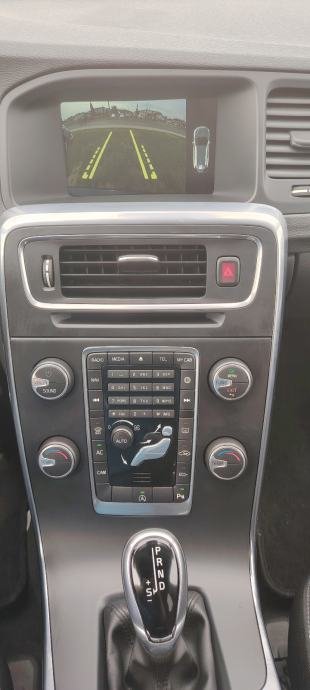 Volvo V60 D3 automatik 2.0 110kw - polovno vozilo na prodaju, autosalon Samobor | Samo treba delati
