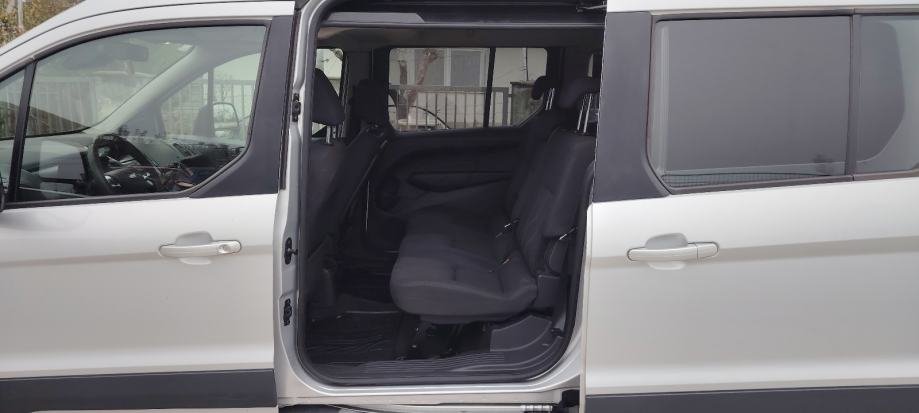 Ford Tourneo Connect MAXI 1.6TDCI - polovno vozilo na prodaju, autosalon Samobor | Samo treba delati