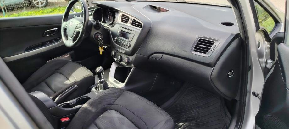 Kia Ceed (cee'd) 1,4 CRDi EX Alu REG 6/2027 - polovno vozilo na prodaju, autosalon Samobor | Samo treba delati