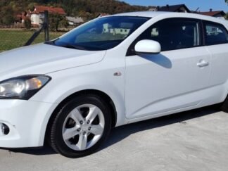 Kia Ceed (cee'd) 1,6 CRDi - polovno vozilo na prodaju, autosalon Samobor | Samo treba delati