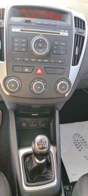 Kia Ceed (cee'd) 1,6 CRDi - polovno vozilo na prodaju, autosalon Samobor | Samo treba delati