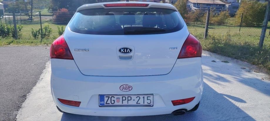 Kia Ceed (cee'd) 1,6 CRDi - polovno vozilo na prodaju, autosalon Samobor | Samo treba delati