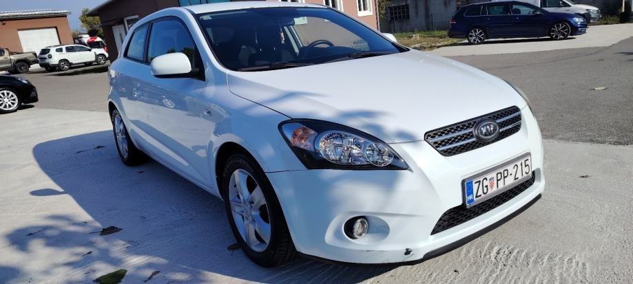 Kia Ceed (cee'd) 1,6 CRDi - polovno vozilo na prodaju, autosalon Samobor | Samo treba delati
