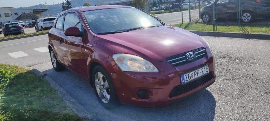 Kia Pro ceed 1,6 CRDi LX - polovno vozilo na prodaju, autosalon Samobor | Samo treba delati