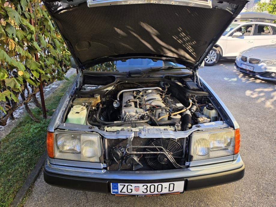 Mercedes-Benz 124 300 T D - polovno vozilo na prodaju, autosalon Samobor | Samo treba delati