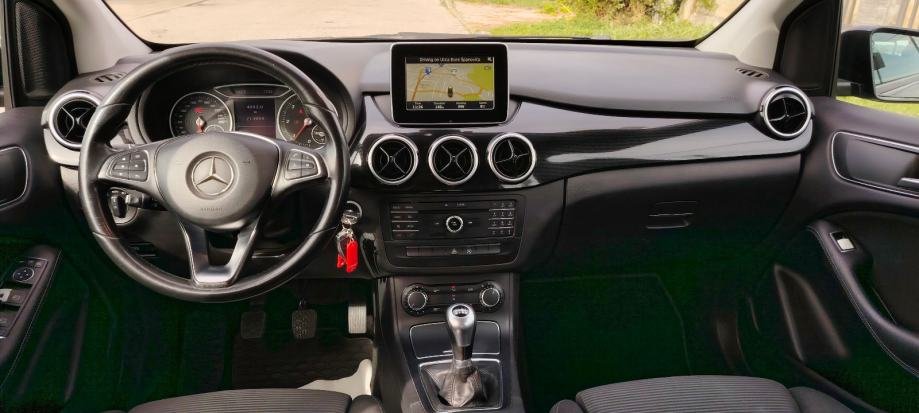Mercedes-Benz B-klasa 180 d - polovno vozilo na prodaju, autosalon Samobor | Samo treba delati