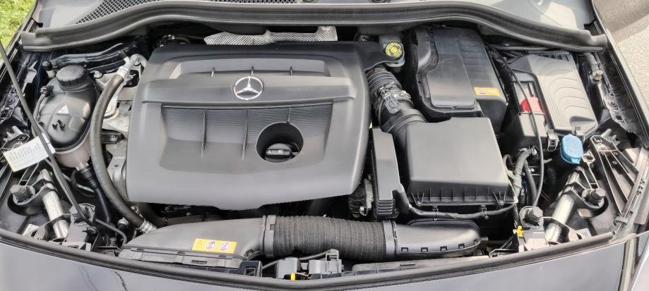 Mercedes-Benz B-klasa 180 d - polovno vozilo na prodaju, autosalon Samobor | Samo treba delati